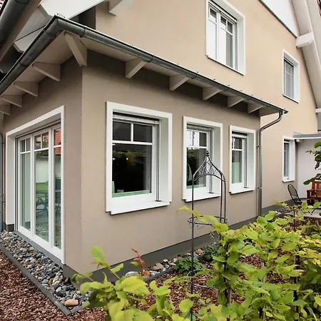 Urlaubsglueck Apartment Wustrow (Fischland)