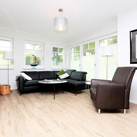 Urlaubsglueck Apartment Wustrow (Fischland)